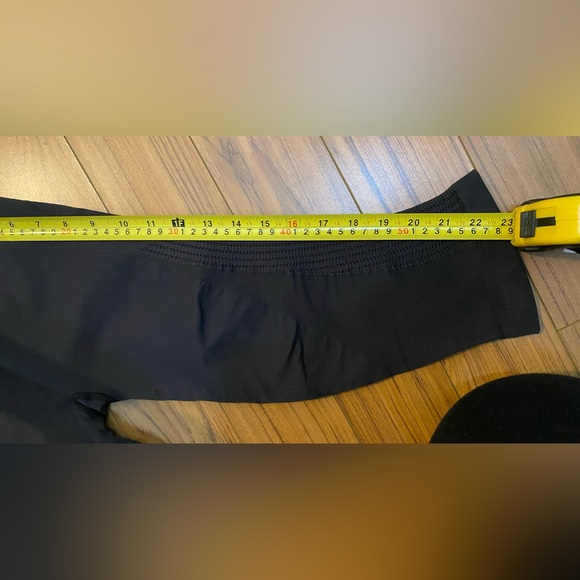 Lululemon In The Flow Crop Size 4 - Picture 5 of 8